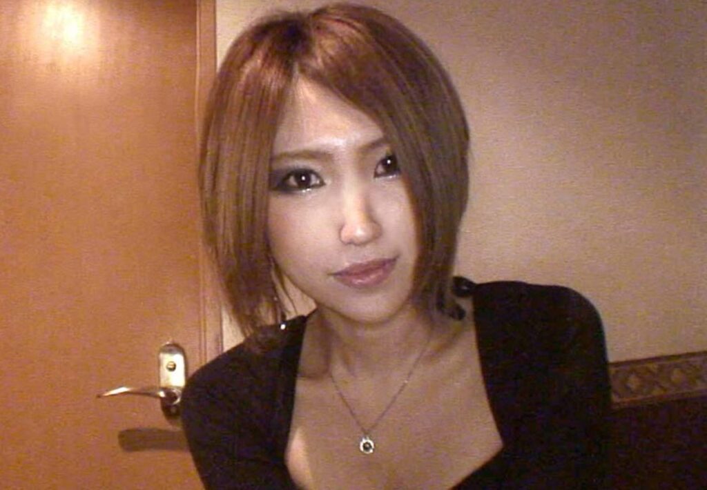 FC2-PPV-3232431 【生ドル・未修正】精子ままれの生挿入2連発!!大量レーザー射精!!イキ過呼吸で余韻も堪能!!イケメンの精液を飲みたがる超絶ドスケベの**セックス!!オリジナル版!!