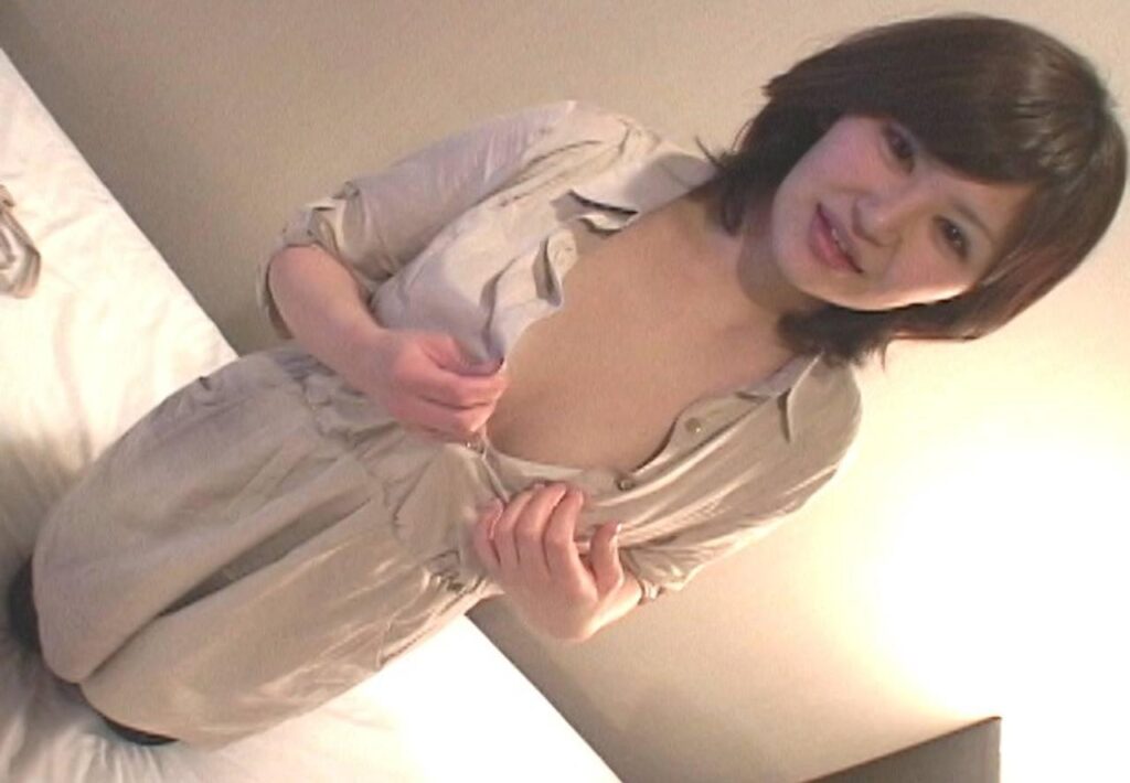 FC2-PPV-4057381 【ゲッター・未修正】密室で2人キリの生ハメ撮り大量レーザー射精⇒腹上にものすごい量の濃厚ザーメン汁の溜まり!!!ふんわり素人はHを堪能!!オリジナル版!!